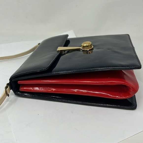 Saks Fifth Avenue Vintage Patent Leather Navy Red Beige Shoulder Bag - Picture 7 of 16